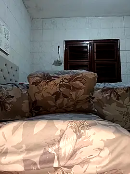 hellenzinhadelicinha online show from 11-10-25, 04:06