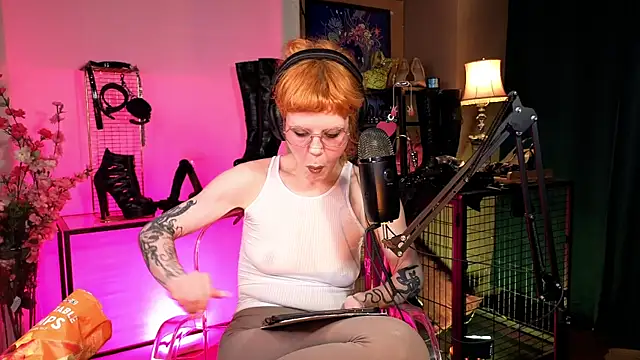 tacodeluxxxe online show from 05-06-26, 11:54