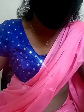 Snapshot of Anusree-Sexy chatting on 09-22-25, 04:03 Anusree-Sexy online show from 09-22-25, 04:03