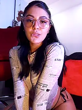 Snapshot of ValeNiitaLuv chatting on 10-02-25, 01:56 ValeNiitaLuv online show from 10-02-25, 01:56