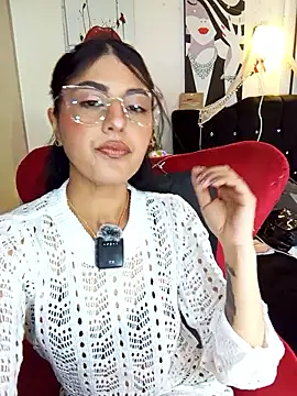 ValeNiitaLuv online show from 01-13-26, 02:17