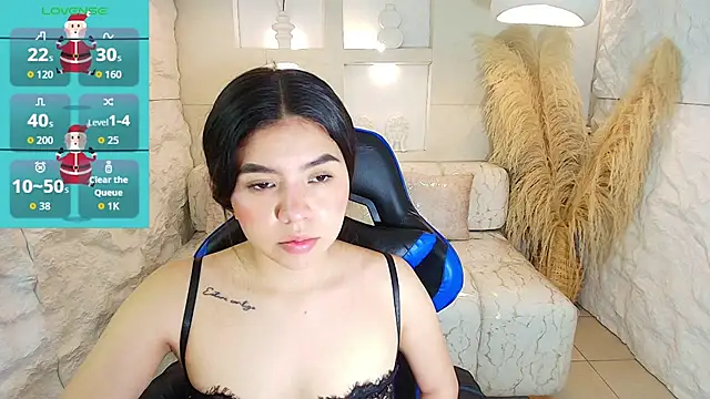 Snapshot of ambarina_r chatting on 12-17-25, 03:01 ambarina r online show from 12-17-25, 03:01