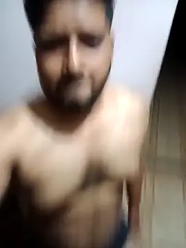 chunkyguy98 online show from 04-23-26, 09:06