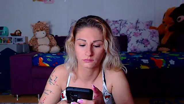 CassieSpell online show from 04-30-26, 08:48