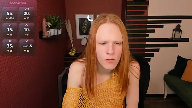 Snapshot of ChloeValentinee chatting on 10-30-25, 09:55 ChloeValentinee online show from 10-30-25, 09:55