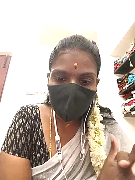 Tamil Yalini12 online show from 03-22-26, 05:00