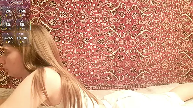 ivetabloom online show from 10-17-25, 06:32