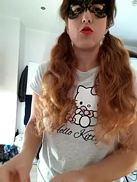 Naughty-Layla online show from 10-11-25, 05:50