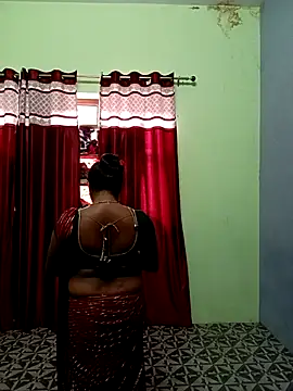 School medam online show from 10-04-25, 09:07