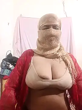 Snapshot of Shazfairy chatting on 09-29-25, 08:46 Shazfairy online show from 09-29-25, 08:46