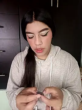 tamy 01 online show from 10-15-25, 02:28