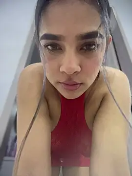 Snapshot of Valery_lux16 chatting on 06-25-26, 04:44 Valery lux16 online show from 06-25-26, 04:44