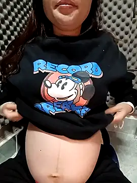 Pipi23  online show from 12-19-25, 02:35