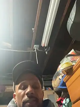 Snapshot of smuckle899 chatting on 03-01-26, 09:55 smuckle899 online show from 03-01-26, 09:55