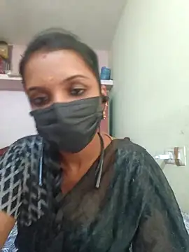 Snapshot of Tamil_Swathi chatting on 04-30-26, 09:59 Tamil Swathi online show from 04-30-26, 09:59