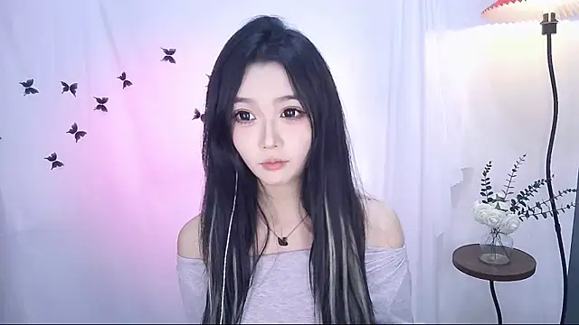 Snapshot of Miao-Maimiao chatting on 11-21-25, 12:37 Miao-Maimiao online show from 11-21-25, 12:37