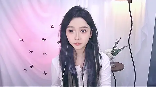 Snapshot of Miao-Maimiao chatting on 11-23-25, 01:55 Miao-Maimiao online show from 11-23-25, 01:55