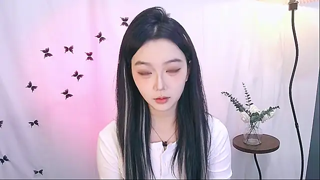 Snapshot of Miao-Maimiao chatting on 11-29-25, 01:14 Miao-Maimiao online show from 11-29-25, 01:14