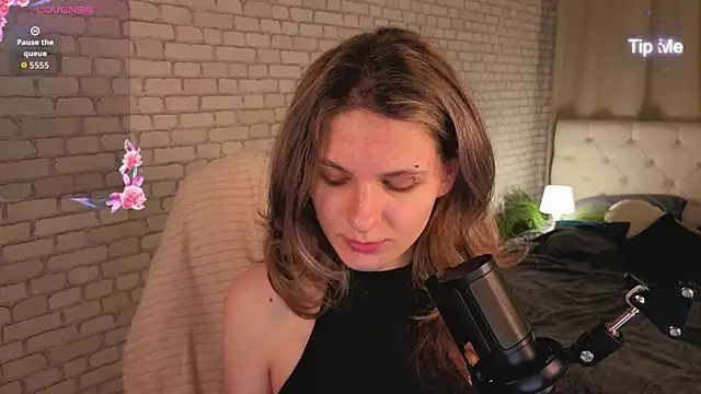 CipherellaFure online show from 11-16-25, 02:33