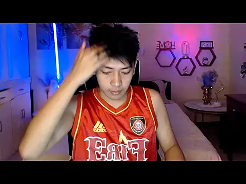 Snapshot of niel_cumshow chatting on 02-17-26, 09:10 niel cumshow online show from 02-17-26, 09:10