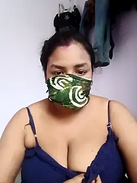 Snapshot of Deborbhavi222 chatting on 09-26-25, 05:44 Deborbhavi222 online show from 09-26-25, 05:44