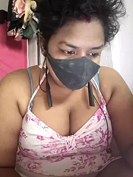 Snapshot of Deborbhavi222 chatting on 05-12-26, 09:17 Deborbhavi222 online show from 05-12-26, 09:17