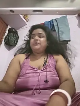 Snapshot of Deborbhavi222 chatting on 05-26-26, 04:58 Deborbhavi222 online show from 05-26-26, 04:58