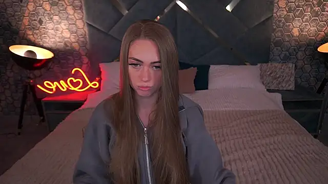 Snapshot of GoGoDream chatting on 11-23-25, 07:41 GoGoDream online show from 11-23-25, 07:41