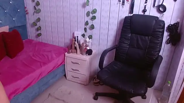 Kathaleyagrayyass online show from 12-02-25, 01:55