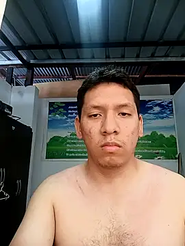 Snapshot of xxx-yz chatting on 10-03-25, 04:48 xxx-yz online show from 10-03-25, 04:48