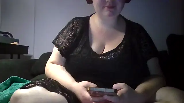 Snapshot of Katy2323 chatting on 09-22-25, 07:05 Katy2323 online show from 09-22-25, 07:05