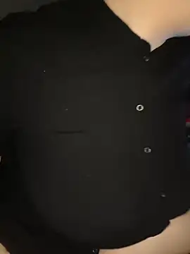 Snapshot of Katy2323 chatting on 10-17-25, 07:05 Katy2323 online show from 10-17-25, 07:05