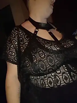 Snapshot of Katy2323 chatting on 11-22-25, 07:35 Katy2323 online show from 11-22-25, 07:35