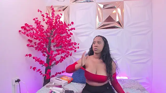 Snapshot of Taira_Bms chatting on 10-27-25, 03:54 Taira Bms online show from 10-27-25, 03:54