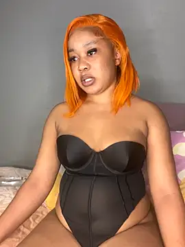 BlackBarbieX23 online show from 11-07-25, 09:48