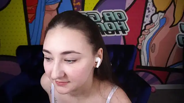 Snapshot of SashaDuvalle chatting on 12-04-25, 06:44 SashaDuvalle online show from 12-04-25, 06:44