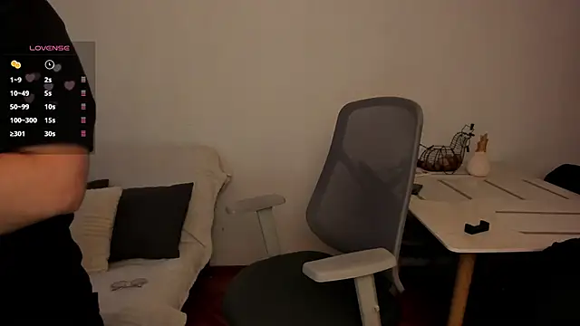 Chubby Licius online show from 11-13-25, 10:41