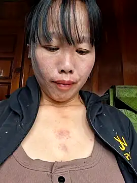 helenzz online show from 10-26-25, 05:35