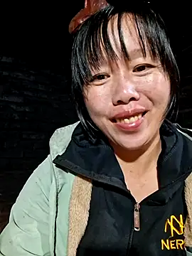 helenzz online show from 11-17-25, 11:38