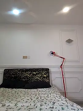 Zola Nooryi online show from 02-10-26, 09:08