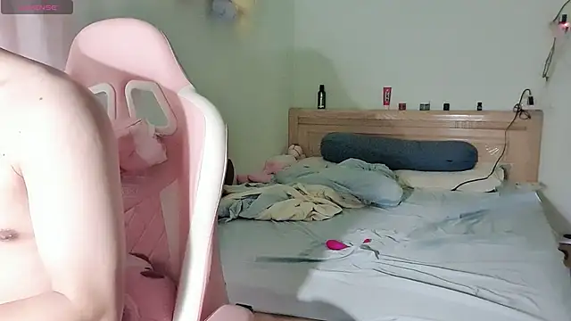 Snapshot of helen-my chatting on 10-01-25, 06:30 helen-my online show from 10-01-25, 06:30