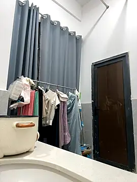 Snapshot of kanaka99 chatting on 10-27-25, 02:54 kanaka99 online show from 10-27-25, 02:54