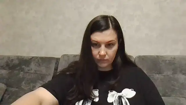 Snapshot of Feymaria chatting on 10-04-25, 09:40 Feymaria online show from 10-04-25, 09:40