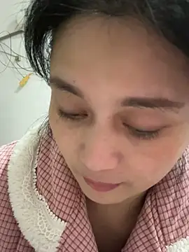 Snapshot of aoyo66 chatting on 11-04-25, 12:04 aoyo66 online show from 11-04-25, 12:04