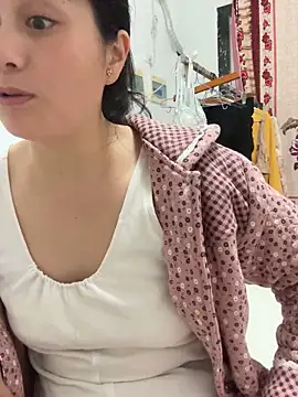 Snapshot of aoyo66 chatting on 11-09-25, 11:30 aoyo66 online show from 11-09-25, 11:30