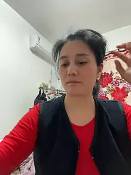 Snapshot of aoyo66 chatting on 11-22-25, 11:20 aoyo66 online show from 11-22-25, 11:20