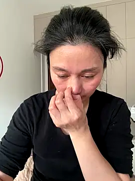 Snapshot of aoyo66 chatting on 11-29-25, 12:24 aoyo66 online show from 11-29-25, 12:24