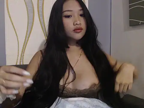 Snapshot of Bunny72772 chatting on 12-02-25, 05:41 Bunny72772 online show from 12-02-25, 05:41