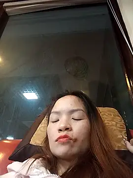 Snapshot of ___Dorry02___ chatting on 11-10-25, 10:58 Dorry02 online show from 11-10-25, 10:58