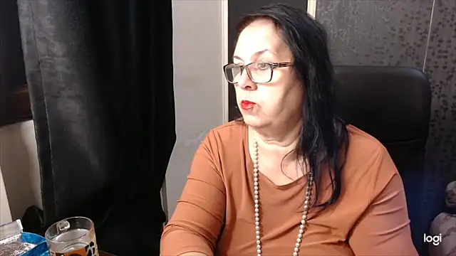 MissSanjanne online show from 11-22-25, 12:53